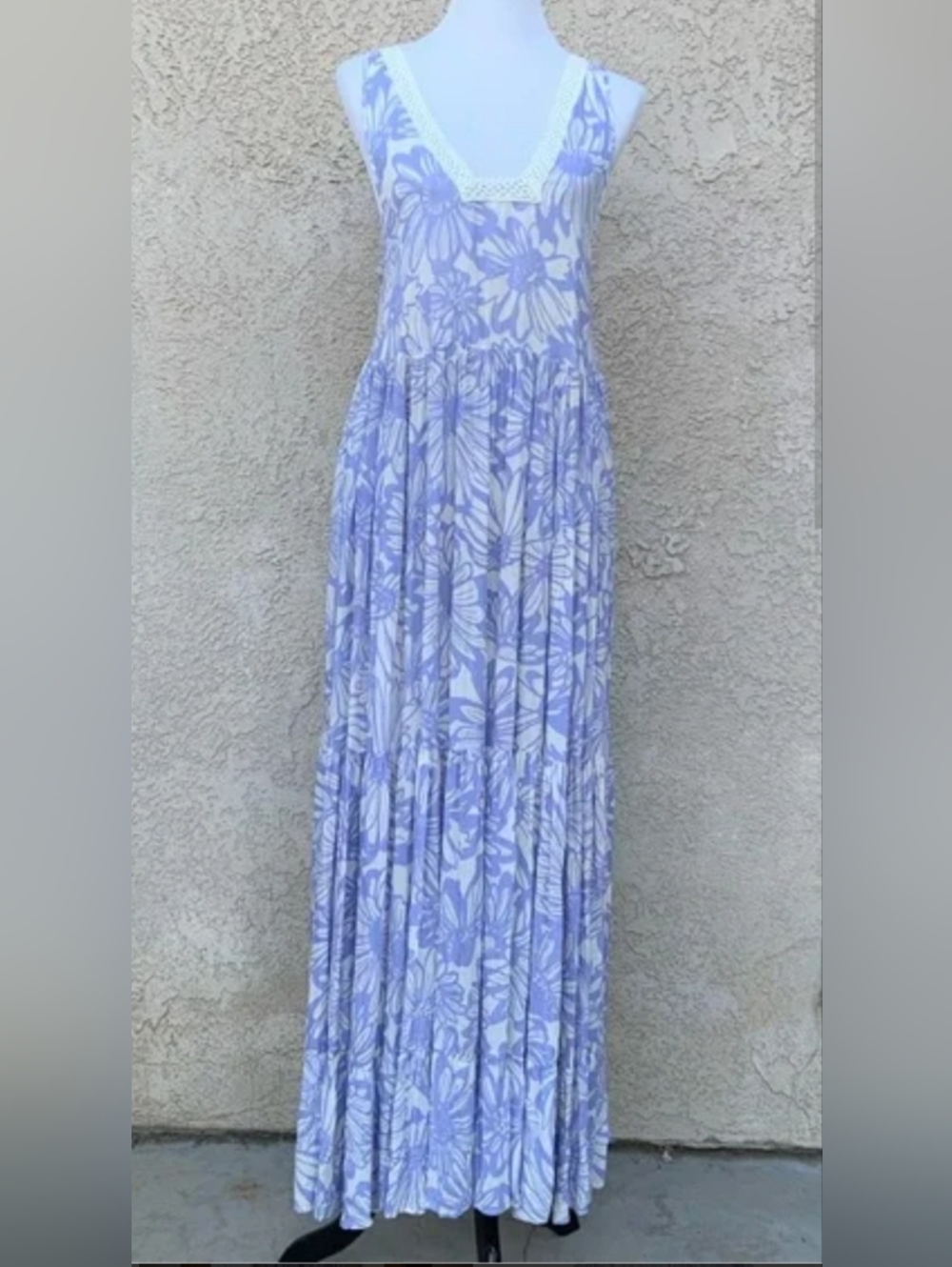 Free People Maxi S Blue floral Summer